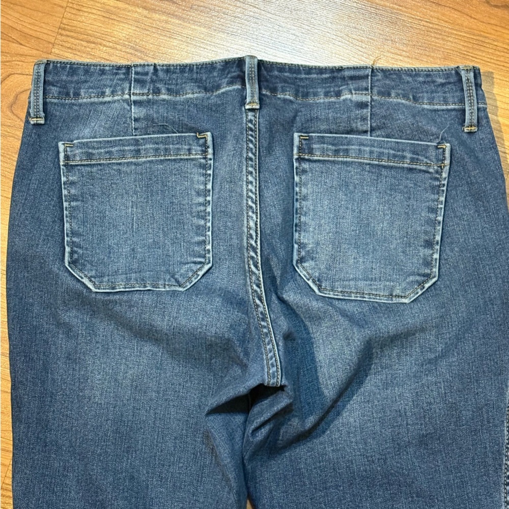 Gap Mid Rise Girlfriend Coupe jeans Women’s size 8/29 R - Picture 6 of 7